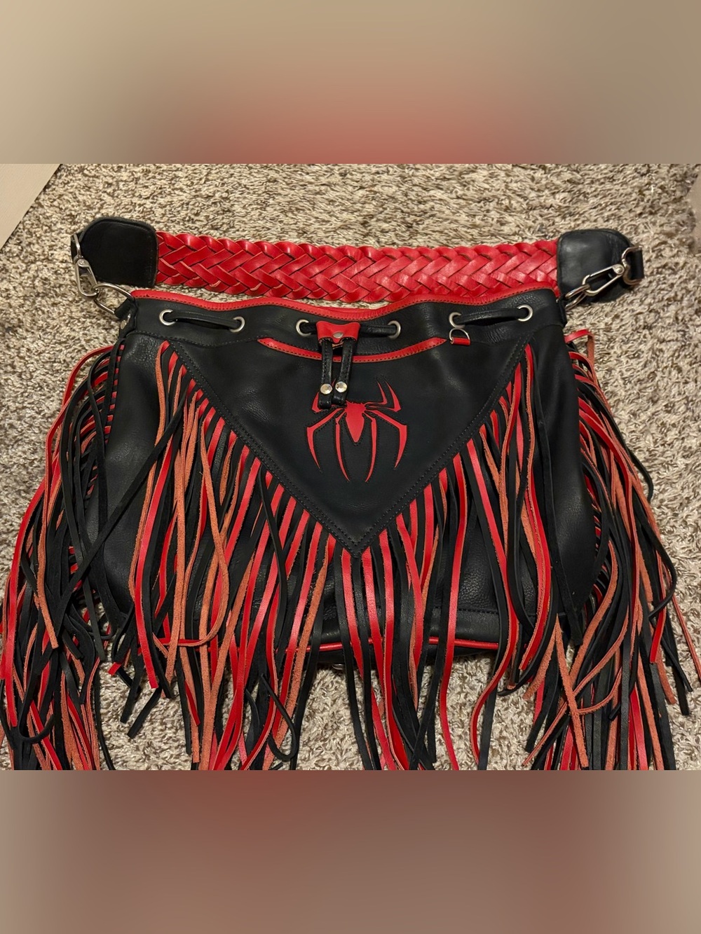 Chisan spider bag